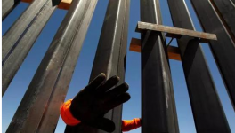 特朗普就邊境問(wèn)題讓步混凝土改鋼材