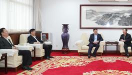 濟(jì)南大學(xué)與金隅冀東水泥戰(zhàn)略合作簽約儀式在我校舉行