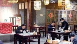 拼了！為了復(fù)工！干部帶頭吃喝！130多位縣市長“扎堆”直播！