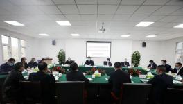 胡劍飛現(xiàn)場調度玉山南方水泥日產(chǎn)8000噸水泥熟料生產(chǎn)線項目