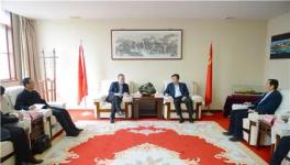 中材水泥總經(jīng)理：希望地方一如既往地支持中材水泥的經(jīng)營發(fā)展！