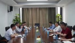 海螺水泥執(zhí)行總裁拜訪大客戶！